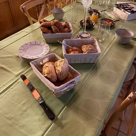 Manoir De La Croix-sonnet Bed & Breakfast Trouville-sur-Mer