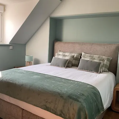 Bed & Breakfast Manoir De La Croix-sonnet 4*