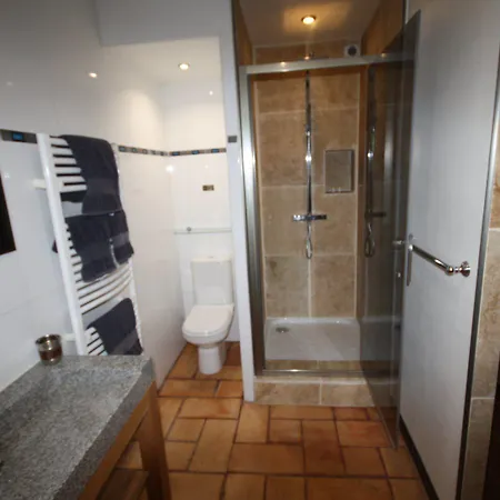 Manoir De La Croix-sonnet Bed & Breakfast