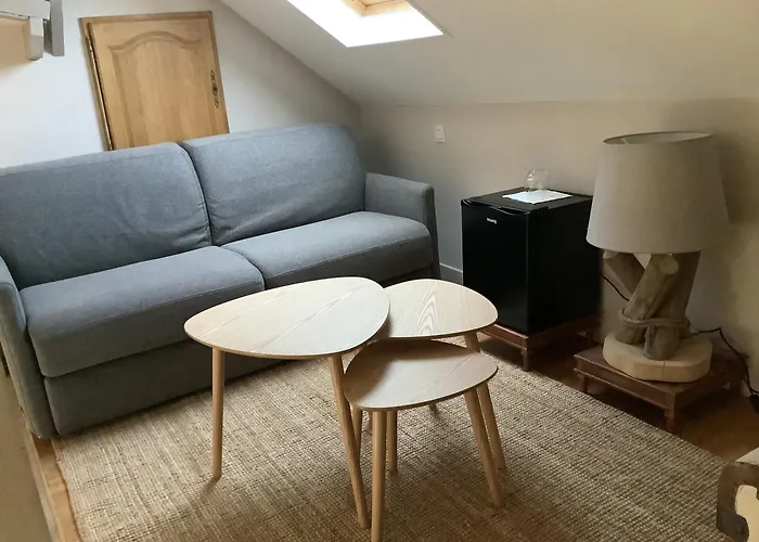 Manoir De La Croix-sonnet Bed and Breakfast 4*